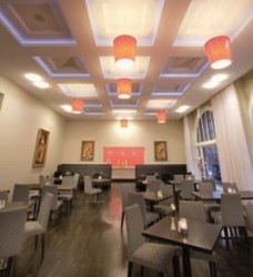 new_master_ledbulb_gls_9.5w-48w_no_dim_-_restaurant_image_2_3_2_3_2_1_2_2_1_1_1